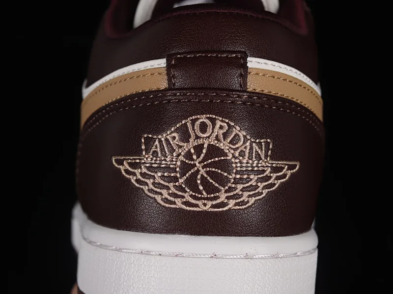 All categories Air Jordan Jordan series basketball shoes Air Jordan 1 Low Z version Air Jordan 1 Low AJ1 Joe 1 white coffee color low-top cultural casual sneakers DC0774-200